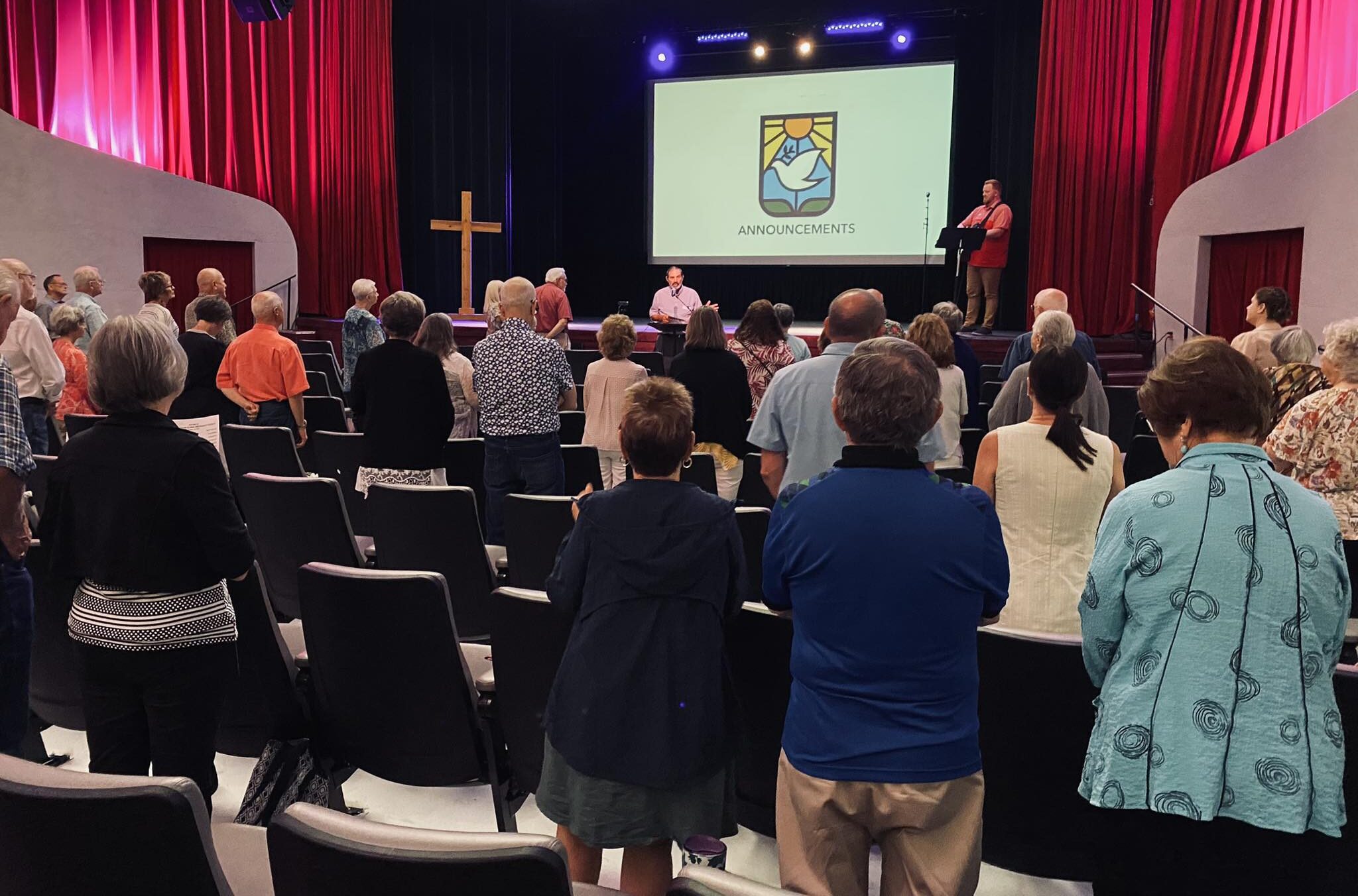 Resurrection Church Arlington person raising hand